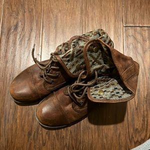 Natural Reflection Brown Combat Booties